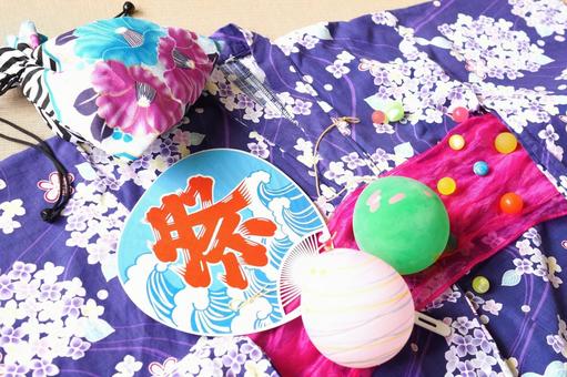夏祭り 浴衣とスーパーボールと水ヨーヨー 夏祭り 浴衣とスーパーボールと水ヨーヨー 祭,夏祭り,スーパーボールの写真素材