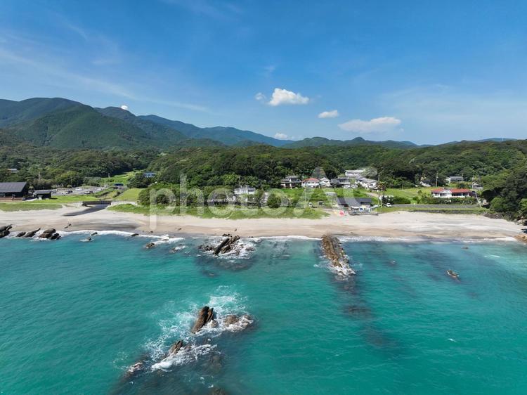 高知県土佐清水市　桜浜の風景 桜浜,桜浜海水浴場,浜の写真素材
