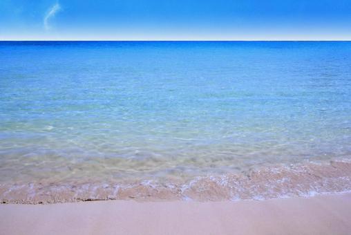 背景素材/綺麗な夏の青い海 背景素材/綺麗な夏の青い海 海,海景,ビーチの写真素材
