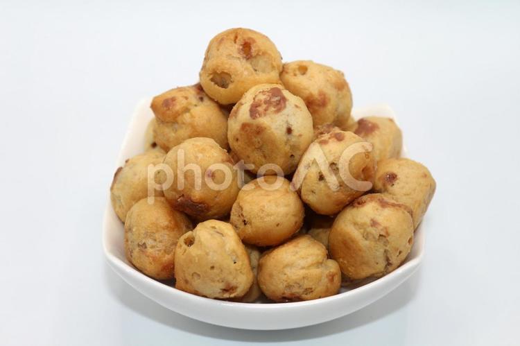 台湾お菓子-小シュークリーム 食べ物,食物,美味しいの写真素材