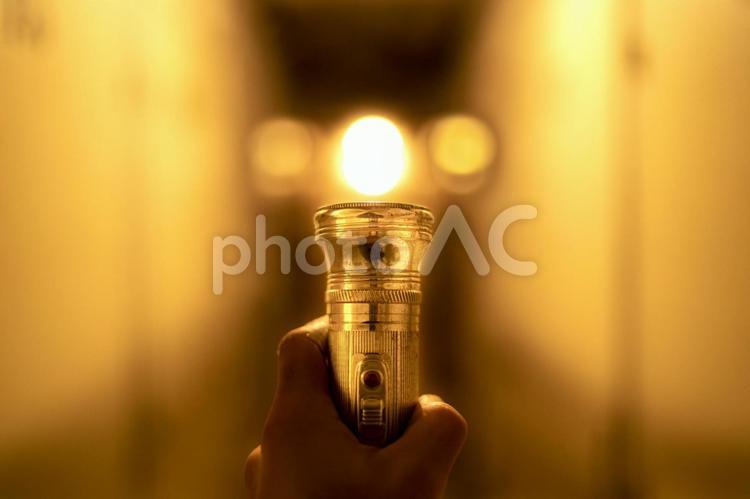 The light that illuminates the darkness is inside me., JPG The light that illuminates the darkness is inside me., positive, possibility, chance, JPG