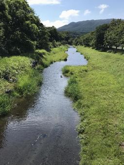 田舎 川のある景色 田舎 川のある景色の写真
