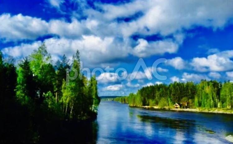 ヨーロッパ北欧の湖と青空 湖,湖畔,穏やかな湖の写真素材
