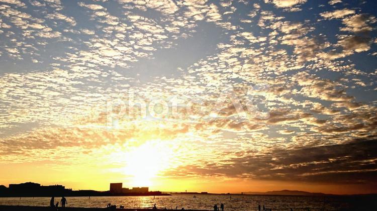 夕日 夕日,空,風景の写真素材
