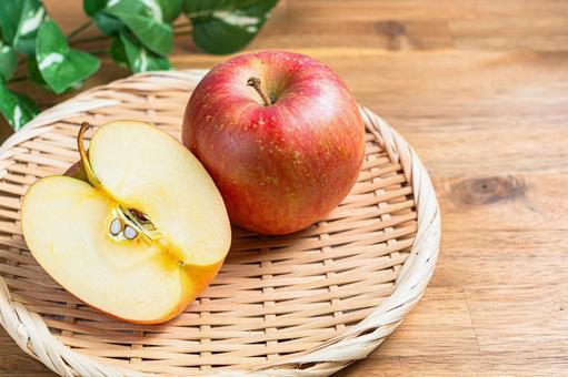 りんご 断面 (早生ふじ) りんご,早生ふじ,林檎の写真素材