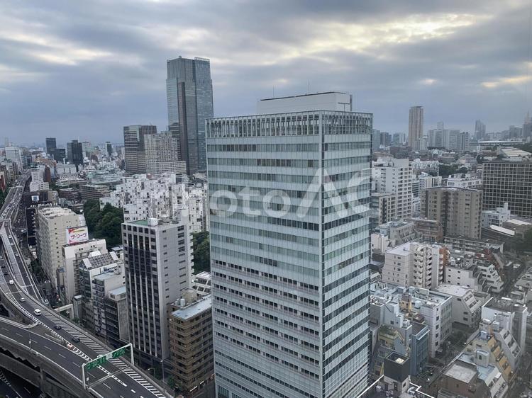 六本木の風景 六本木,ビル群,ビルの写真素材