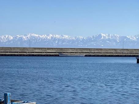 海と山 海と山の写真