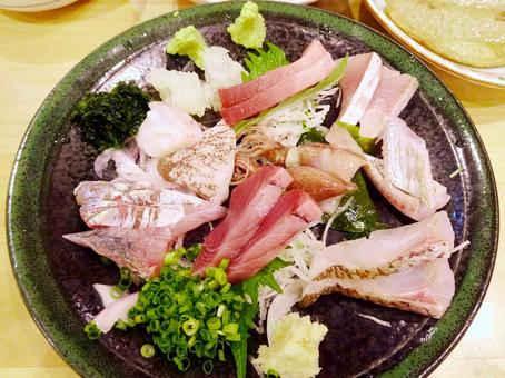 お刺し身の盛り合わせ お刺し身の盛り合わせ 刺し身,盛り合わせ,ホタルイカの写真素材