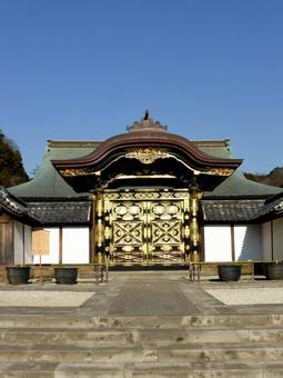 鎌倉市建長寺境内の美しい唐門 鎌倉市建長寺境内の美しい唐門 門,唐門,寺の写真素材