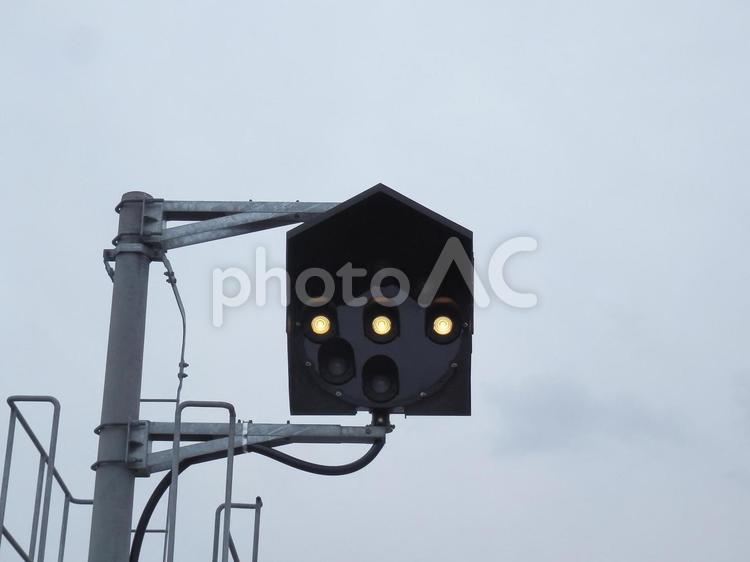 中継信号機(停止) 灯列式信号機,中継信号機,信号の写真素材