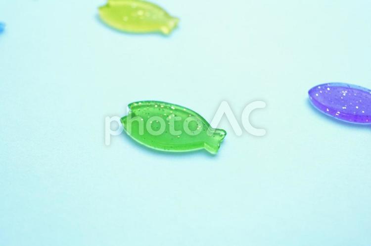 泳ぐ魚のイメージ　背景素材 泳ぐ魚のイメージ,背景素材,泳ぐの写真素材