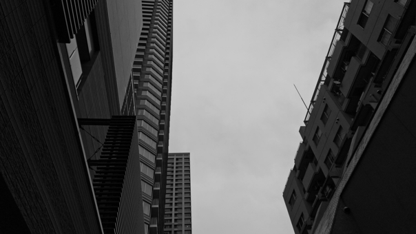 都会の空 都会の空の写真