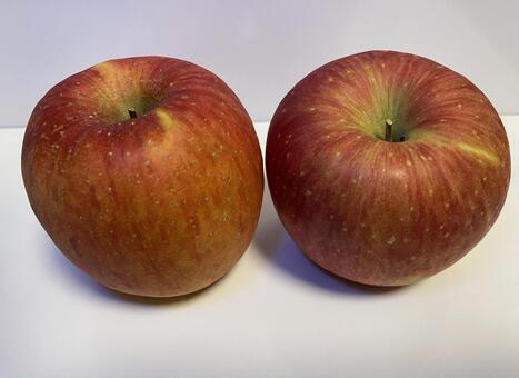 りんごPart２ りんご,赤,果物の写真素材