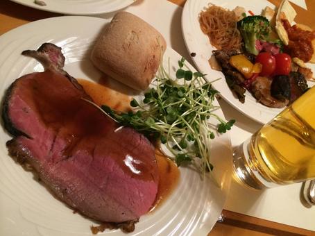 ローストビーフ 食べ物,ローストビーフ,ディナーの写真素材