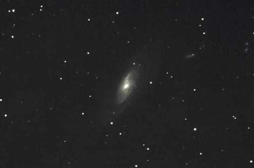 銀河(M106)・天体の写真