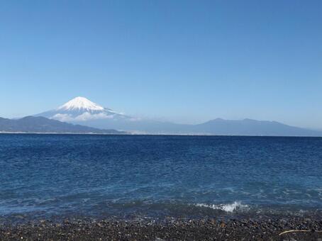 富士山と愛鷹連峰 三保,富士山,静岡の写真素材