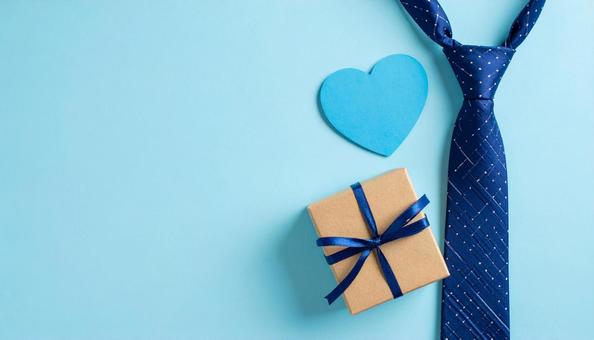 父の日 青色バックに ギフト 父の日 青色バックに ギフトの写真