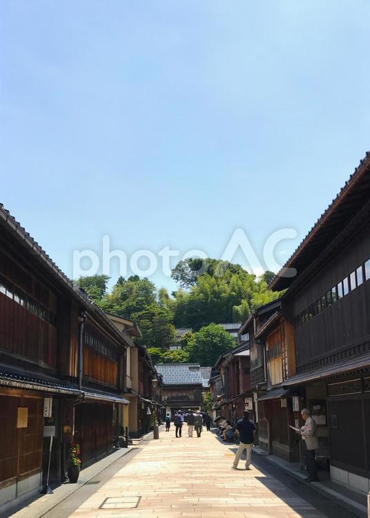青空とひがし茶屋街 石川県,金沢,ひがし茶屋街の写真素材