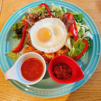 Photo, plate, tomato soup, egg, 