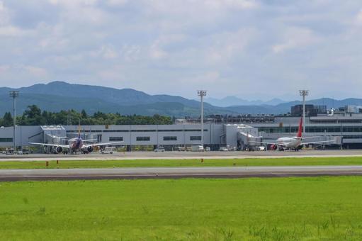 飛行機の昼時間 飛行機の昼時間の写真