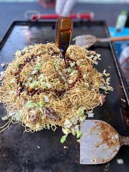 屋台の焼きそば 焼きそば,鉄板,アツアツの写真素材
