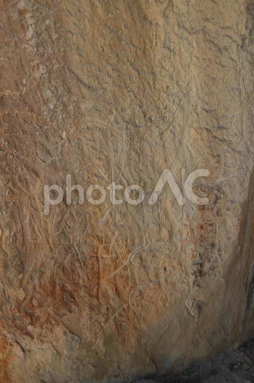 ゴブスタン国立保護区の人のような岩絵 アジア,旧ソ連,コーカサスの写真素材