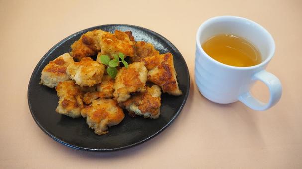 手作り・鶏むね肉のソテー＆紅茶 鶏むね肉のソテー,手作り,鶏むね肉の写真素材