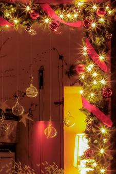 クリスマスの暖かなイルミネーション クリスマスの暖かなイルミネーションの写真