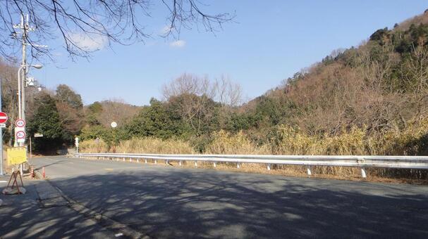 昼下がりの峠 昼下がりの峠の写真