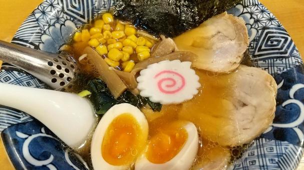 醤油ラーメン 醤油ラーメン 醤油ラーメン,拉麺,麺類の写真素材