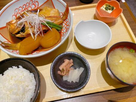 煮魚定食 煮魚定食,煮魚,赤魚の写真素材