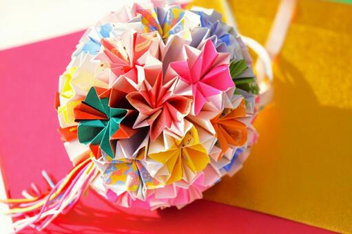 折り紙のくす玉　3 折り紙,24面体,くす玉の写真素材