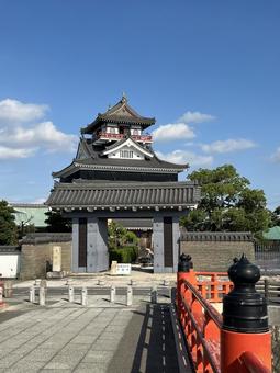 清州城を橋から望む 清州城を橋から望む 清州城,空,自然の写真素材
