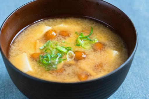 なめこと豆腐の味噌汁 味噌汁,なめこ,豆腐の写真素材