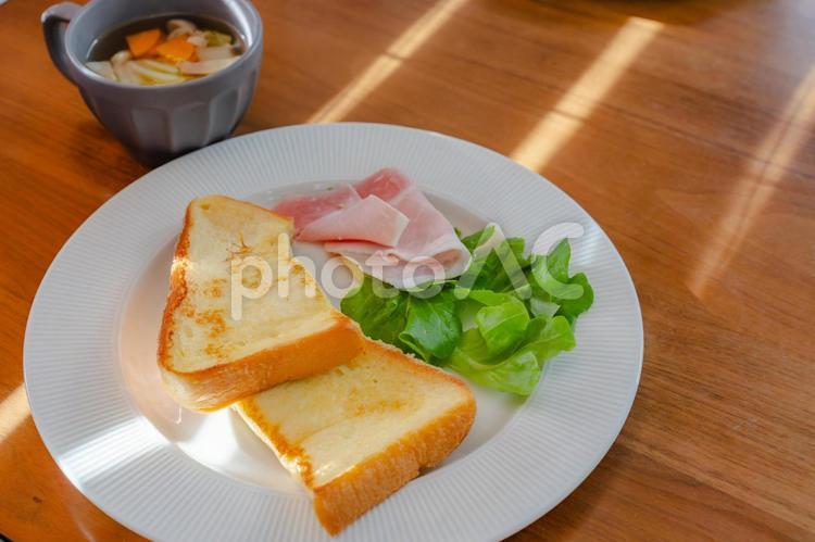 フレンチトーストの朝食 朝食,洋食,フレンチトーストの写真素材