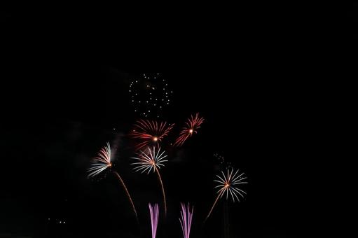 花火 花火 花火,花火大会,スターマインの写真素材