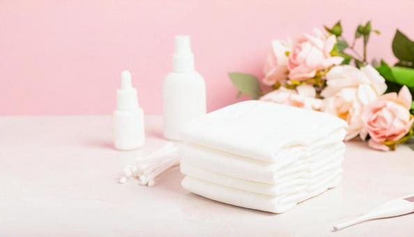 紙おむつと赤ちゃんのお世話セットの写真