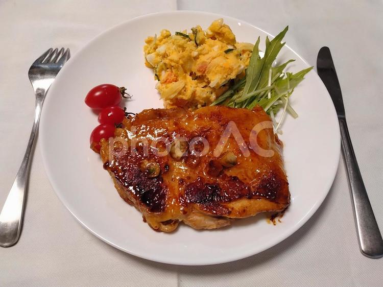 チキンの照焼 照焼チキン,鶏の照焼,鶏肉の写真素材