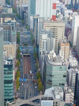 新橋の新虎通りとビル群 新橋,新虎通り,ビル群の写真素材