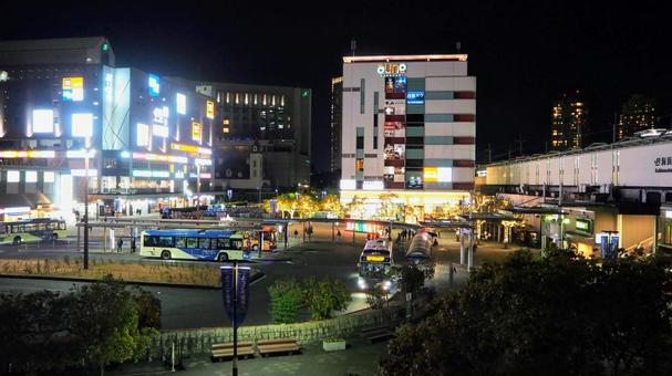 海浜幕張駅＆駅前のクリスマス（千葉市） クリスマス,イルミネーション,冬の写真素材