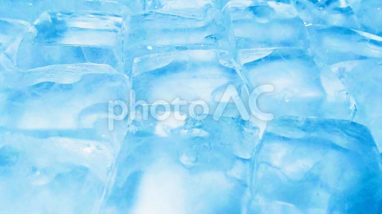 氷２８５（水色） 氷,アイス,冷たいの写真素材