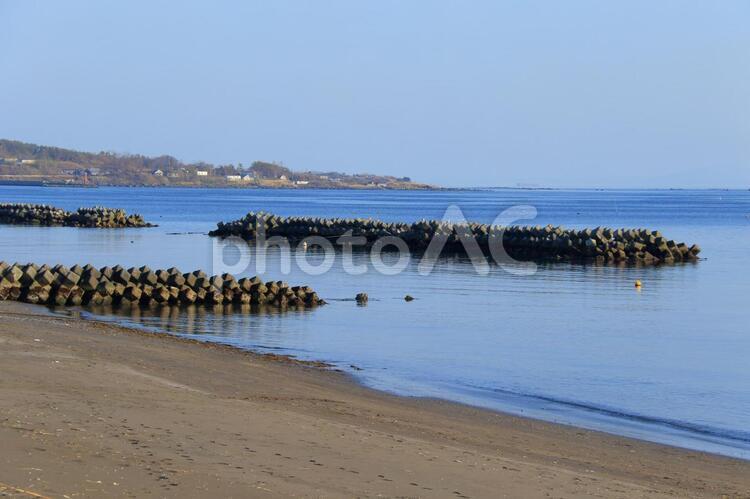 消波ブロックのある砂浜 1 北海道,太平洋,波の写真素材