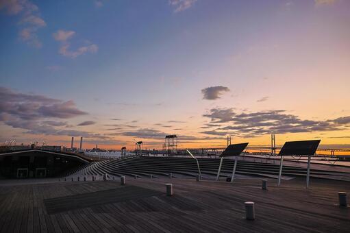横浜 大桟橋,横浜,横浜港の写真素材