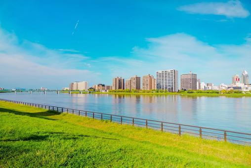 【新潟】信濃川付近の風景 【新潟】信濃川付近の風景 新潟,信濃川,大河の写真素材