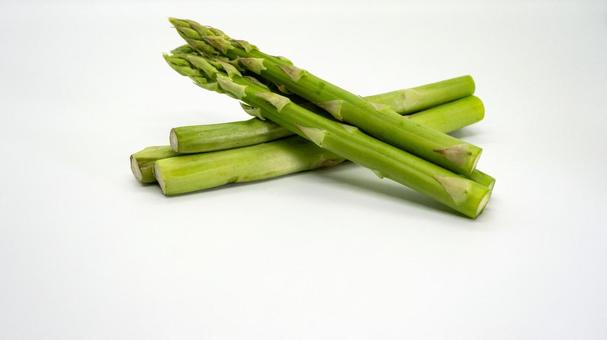 アスパラガス 調理用素材 白背景 アスパラガス 調理用素材 白背景 アスパラガス,野菜,緑黄色野菜の写真素材
