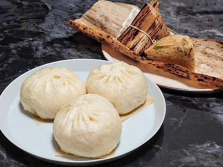 肉まんとちまき 豚まん,肉まん,饅頭の写真素材