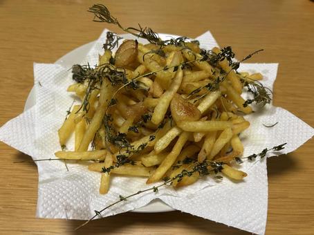 フレンチフライ 料理,揚げ物,フライドポテトの写真素材
