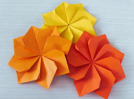 Origami work (three-dimensional dahlia flower) 3, JPG