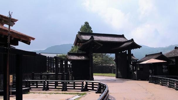 晩夏 東海道箱根関所内から見る京口御門 晩夏 東海道箱根関所内から見る京口御門の写真