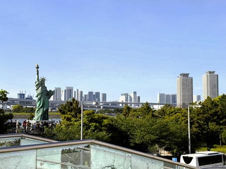 2025年春 昼間の東京お台場の風景 2025年春 昼間の東京お台場の風景 都心,さわやか,りんかい線の写真素材